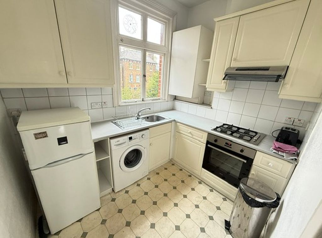 Acol Road South Hampstead